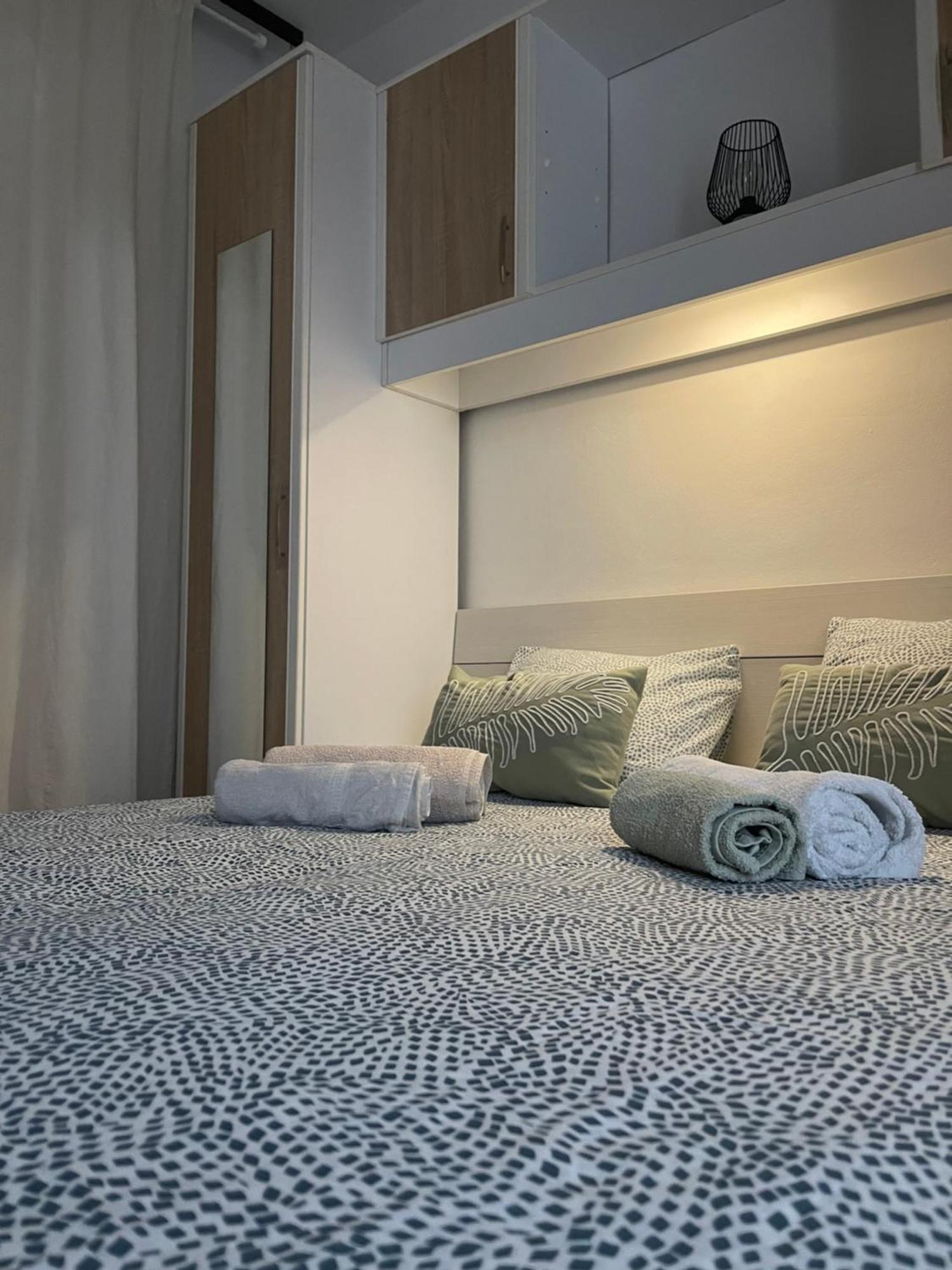 Apartment Apartman Hrusta